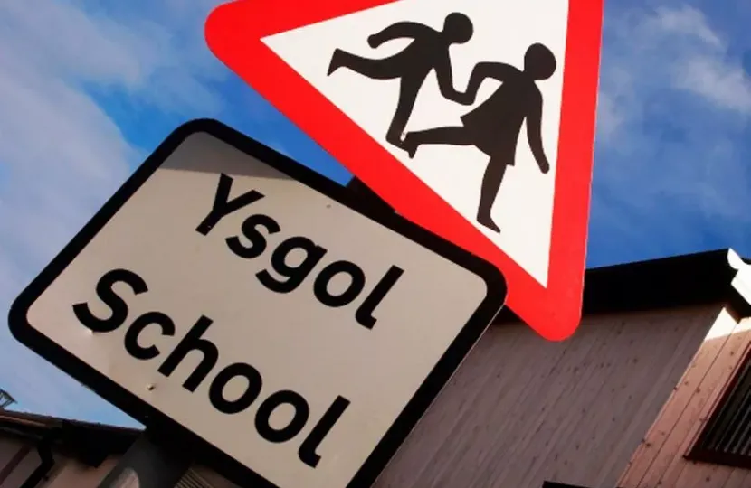 Ysgol-School-Cuts