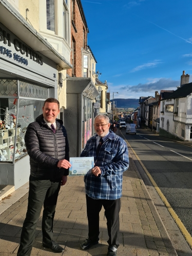 Gareth and Mr Eddy on Vale Street.jpg